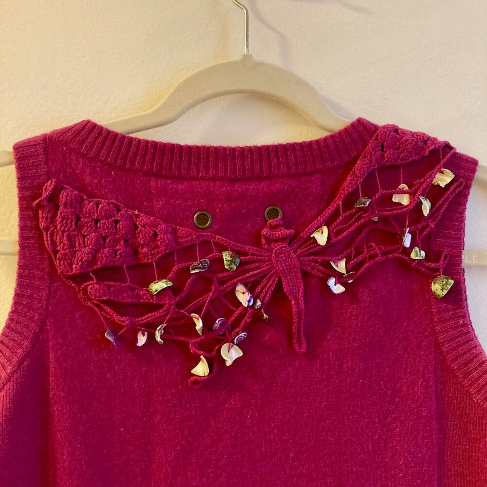 Burn 'n Violet Deep Pink Sweater Vest Crochet Shells Boho Asymmetrical Size XS